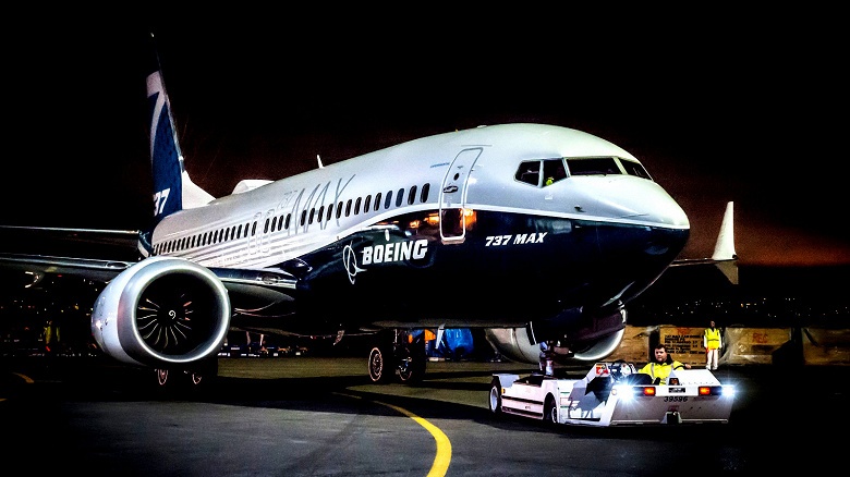 Трагически известный Boeing 737 Max сегодня совершит первый коммерческий полёт в США после запрета 2019 года